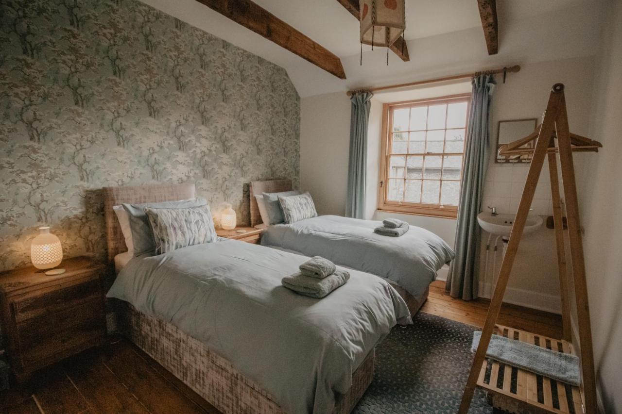 Holwell Holistic Retreat *
