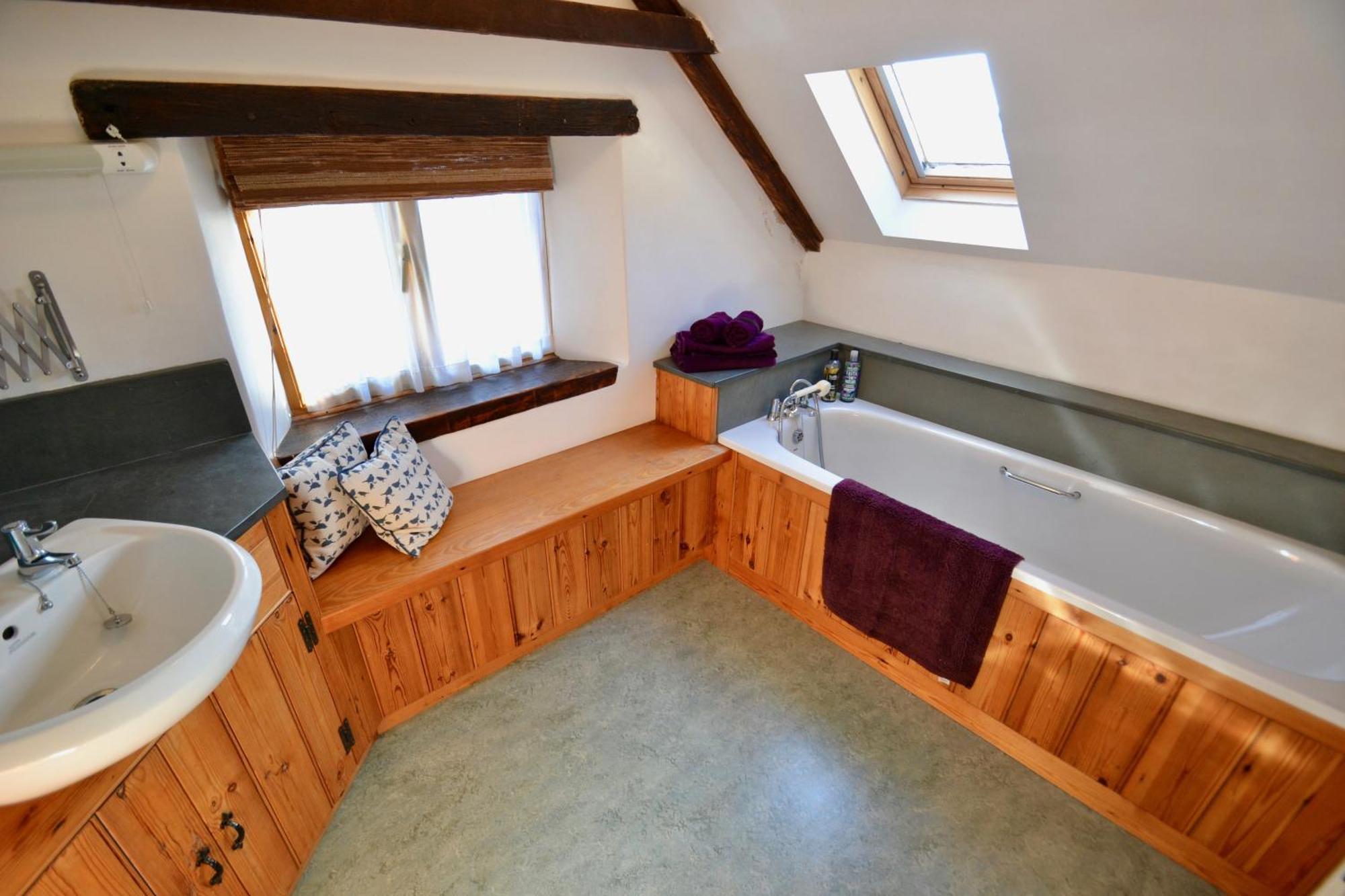 Holwell Holistic Retreat